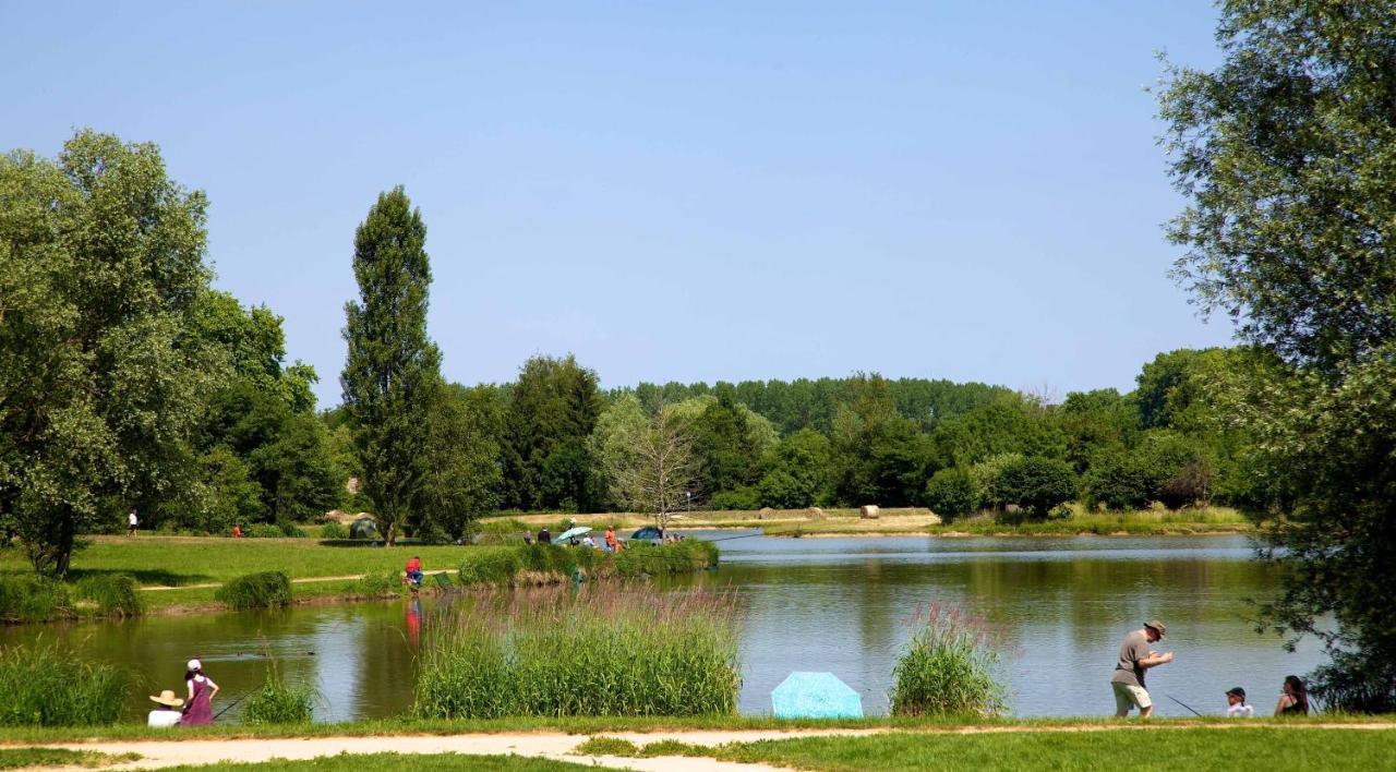Onlycamp Camping Le Champ D'Ete Reyssouze Exterior photo